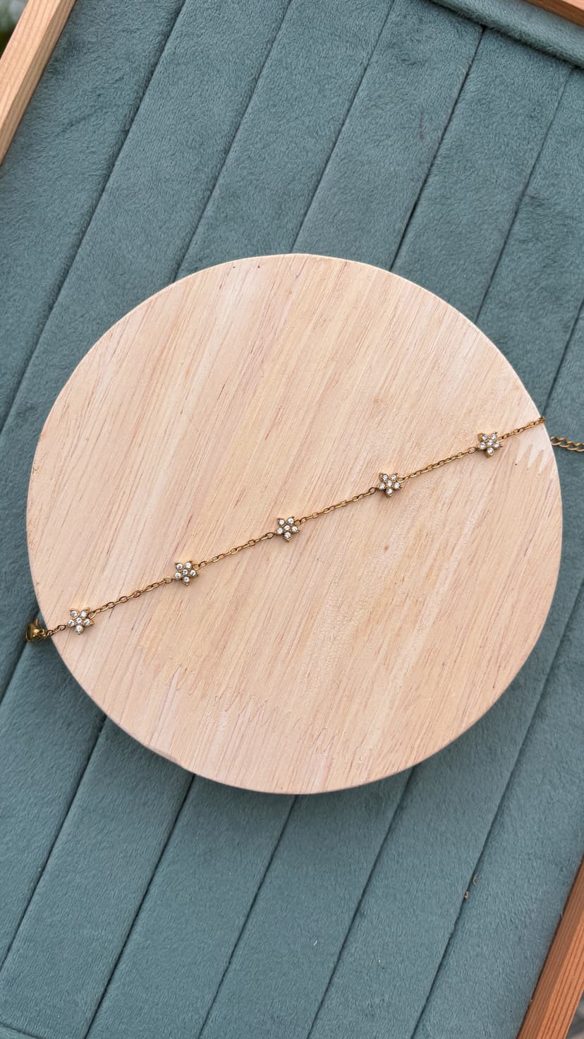 Flower Stone Bracelet