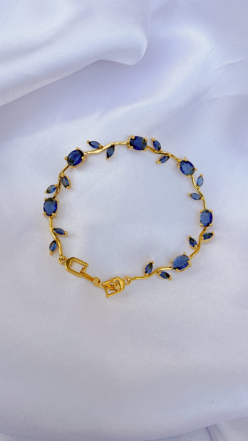 Blue Tulip Bracelet